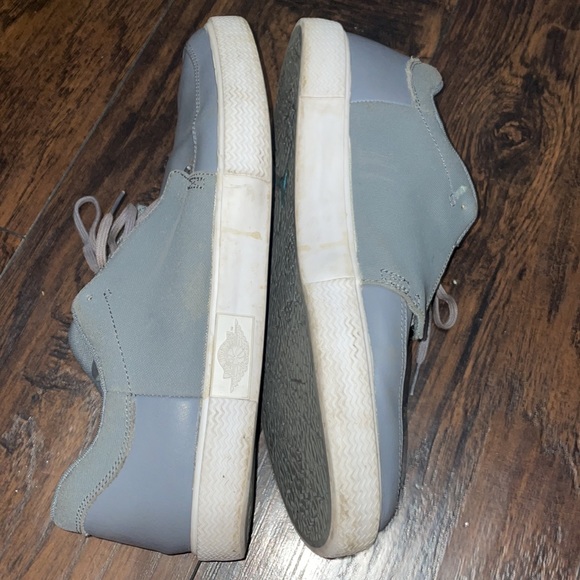 Jordan’s size 12 - Picture 6 of 7